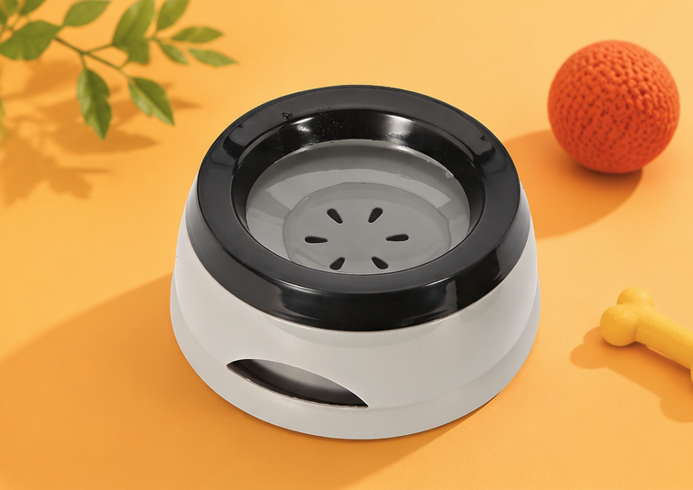 No-Spill Floating Water Bowl